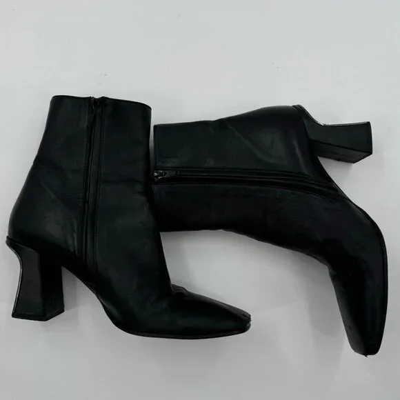 Furla Sirena Black Leather Square-Toe Ankle Boots Size7.5 or  38.5 Made In Italy - Picture 11 of 15